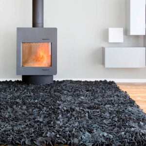 zwart leren vloerkleed